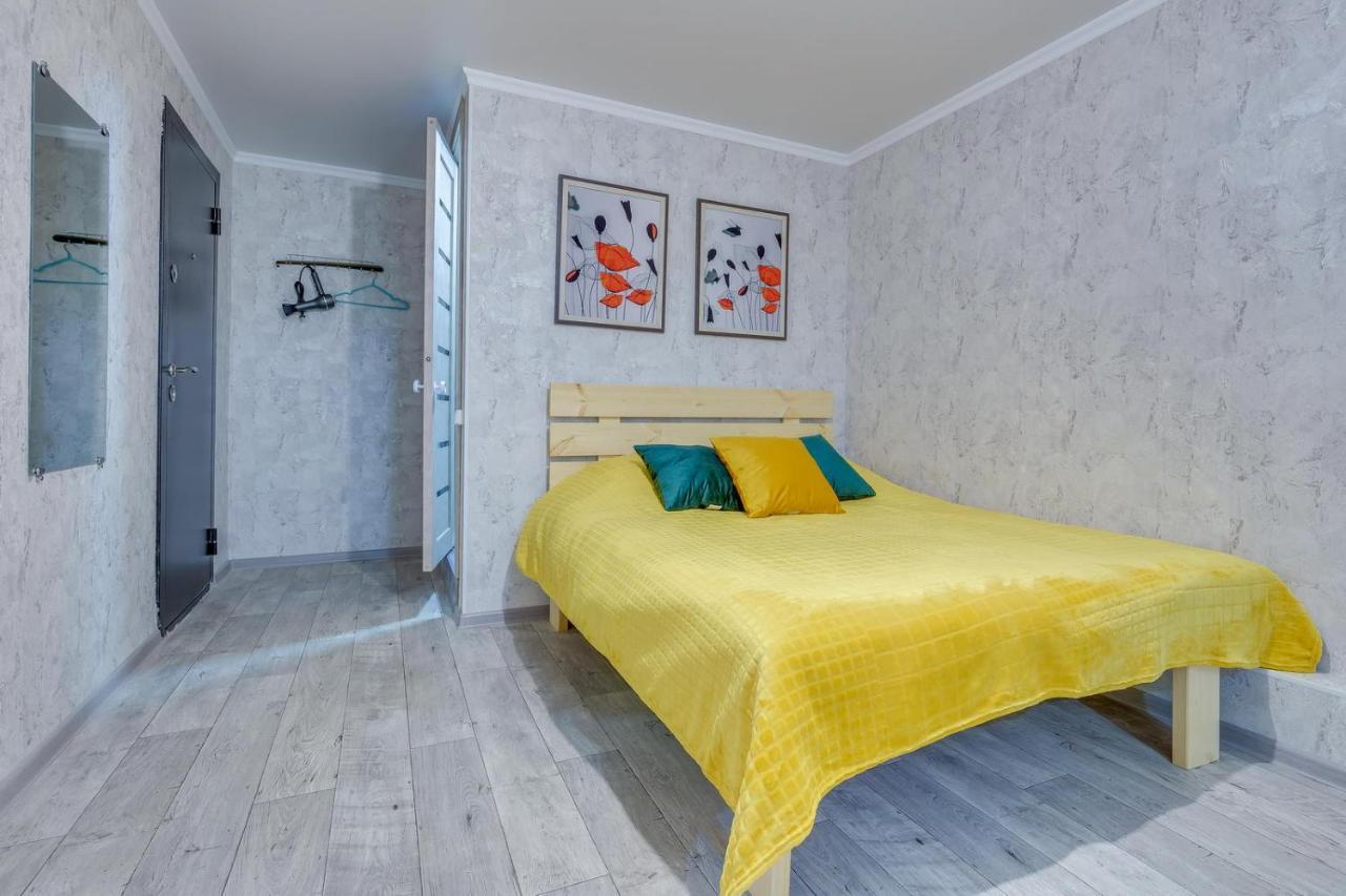 Yourhouse На Розыбакиева Утепова Недалеко От Меги Алма Ата Екстериор снимка