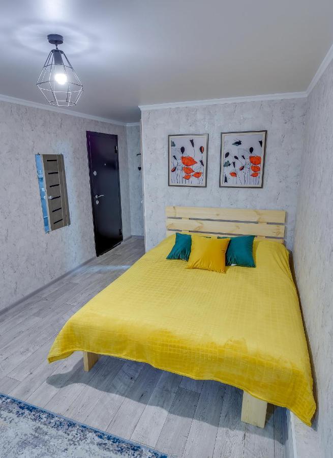Yourhouse На Розыбакиева Утепова Недалеко От Меги Алма Ата Екстериор снимка