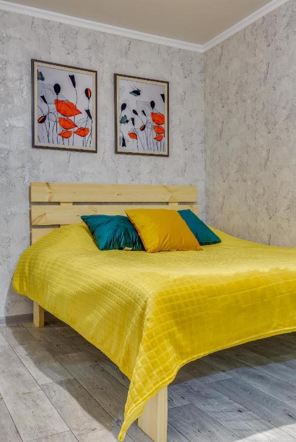 Yourhouse На Розыбакиева Утепова Недалеко От Меги Алма Ата Екстериор снимка