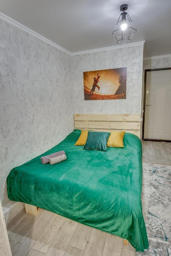Yourhouse На Розыбакиева Утепова Недалеко От Меги Алма Ата Екстериор снимка